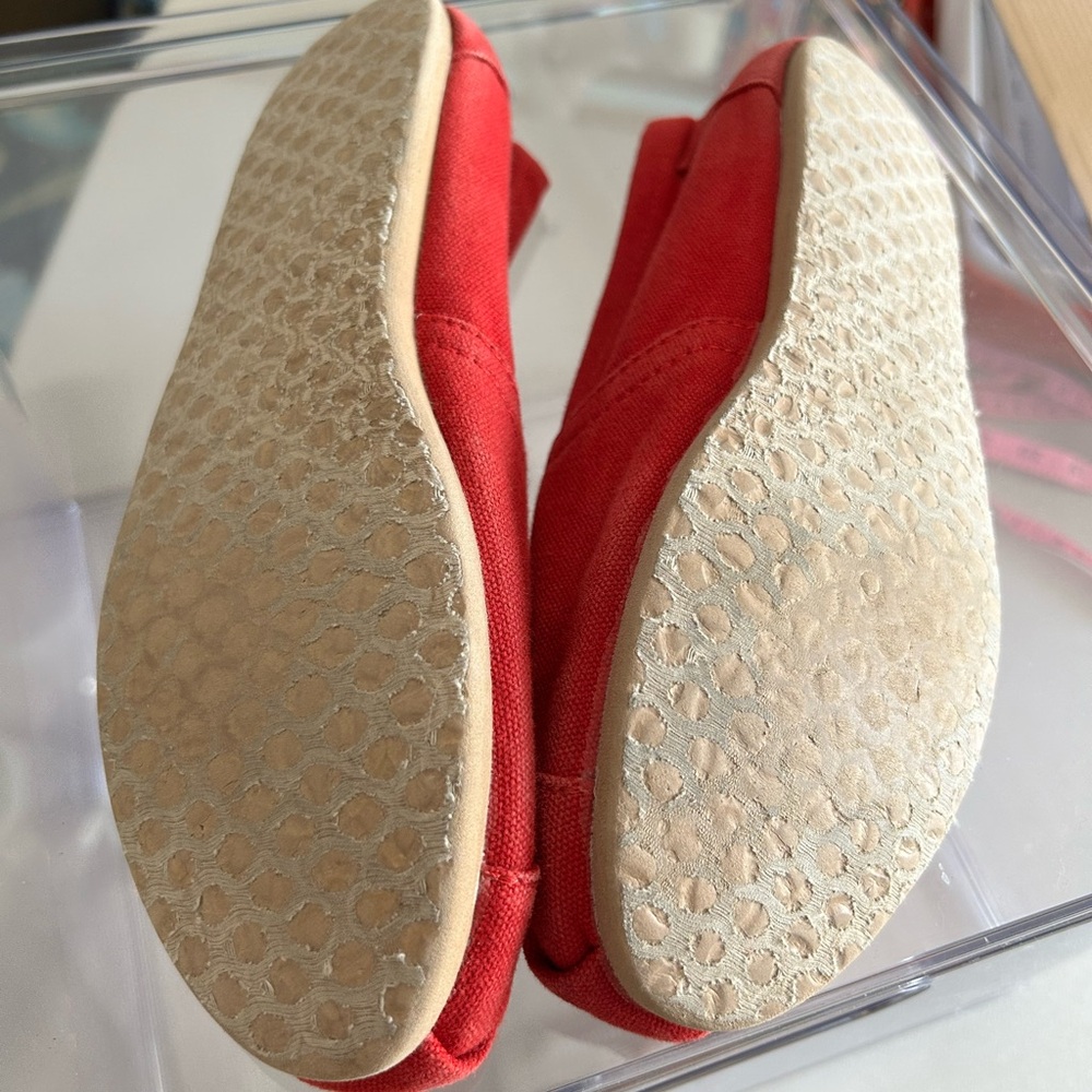 Toms Red Canvas Slip-on Shoes - Picture 6 of 6